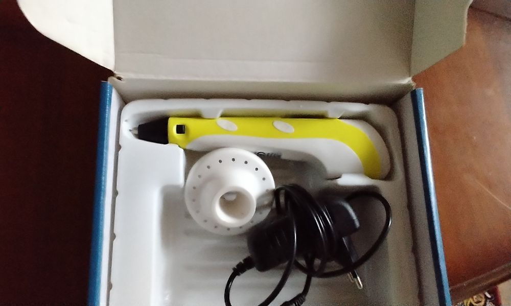 Продам 3D ручку Цена:200.000 сумов