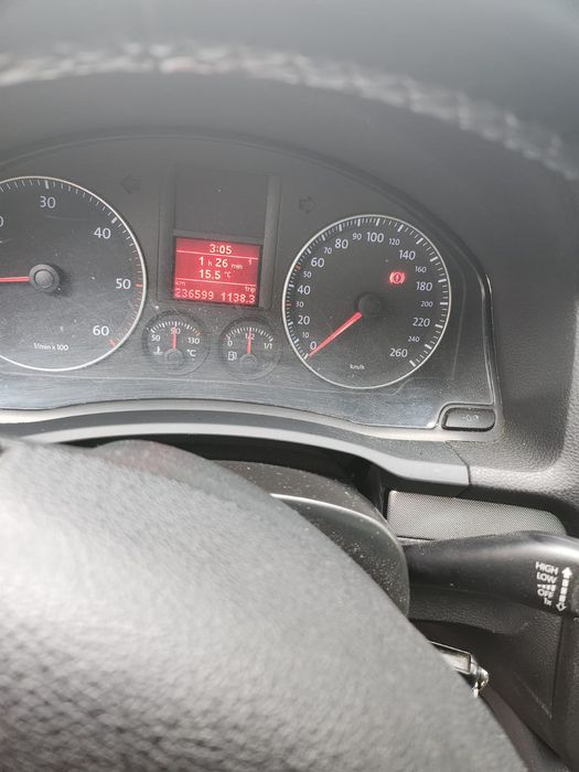 Golf V , din 2009 m9tir de 1.9 tdi 105 cp