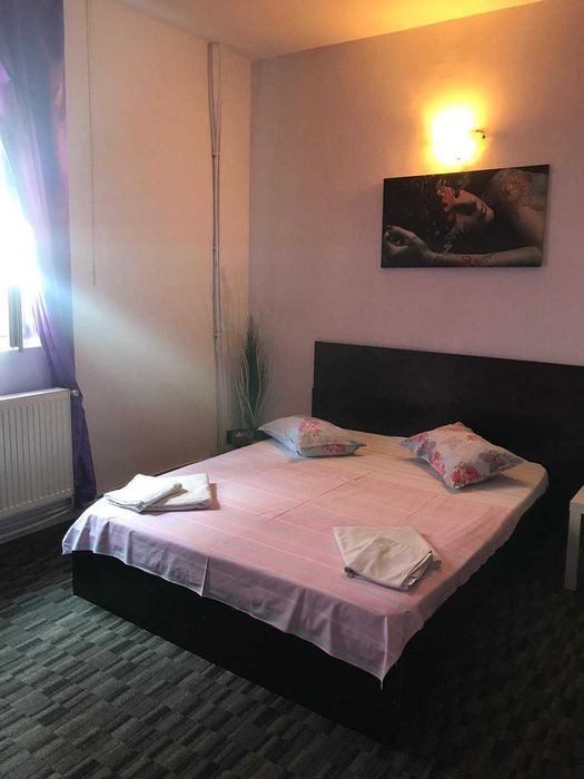 Militari, Apusului regim hotelier