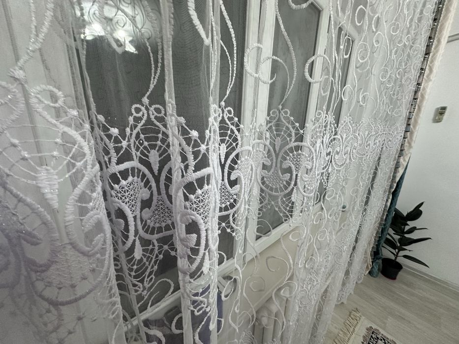 Тюль с шторами в зал