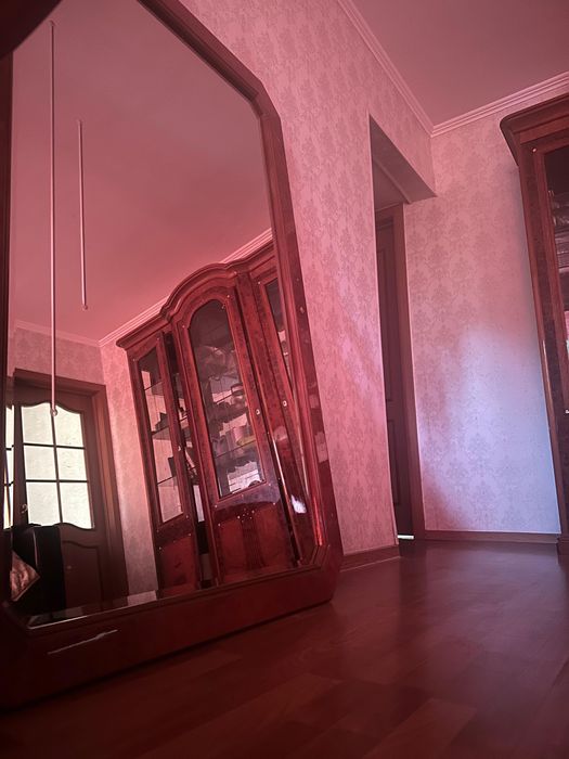 Сервант Зеркало Тумба (комплект)