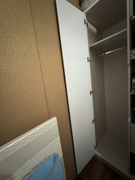 Продам кровать с шкафом