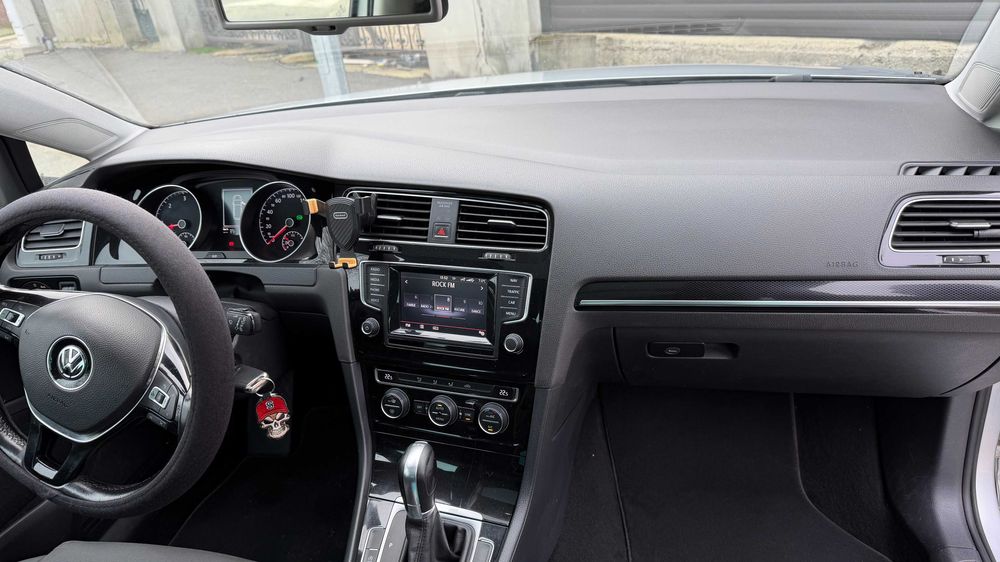 Volkswagen Golf 1.6 TDI DSG Highline