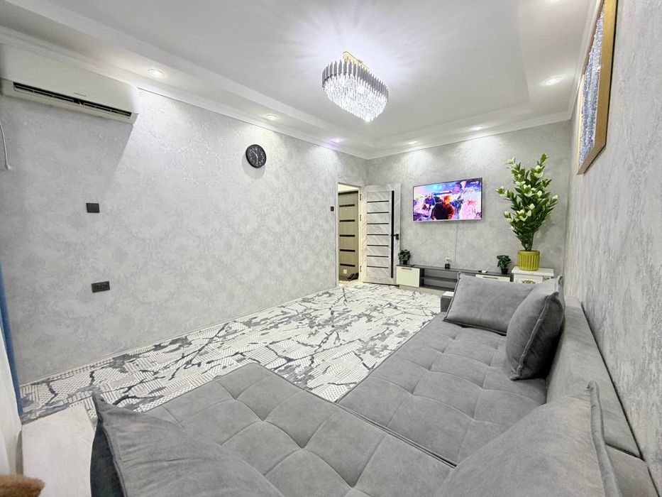 Чиланзар 21 Квартал 1 комната 3 этаж ипотеки нет