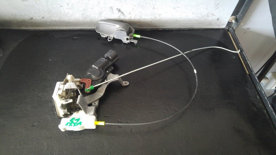 Broasca cu maner interior usa stanga spate citroen c1 99rl2