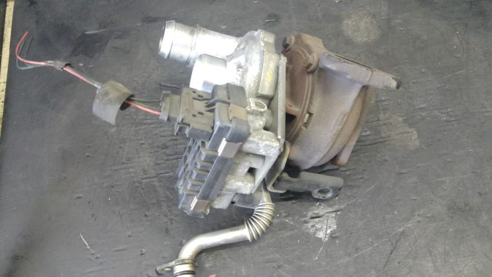 turbina dreapta jaguar xf 1 x250 2.7 d eld eld11  4r8q-6k682-ak