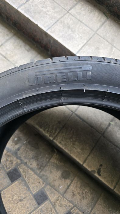 325/35/R23 PIRELLI p zero