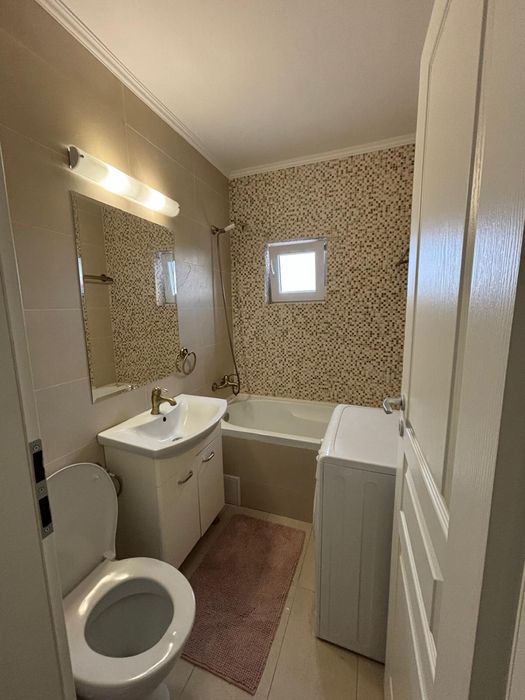 Apartament de inchiriat - zona Poli 2