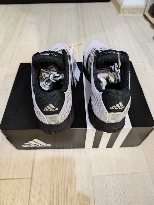 Adidas Climacool 1 model pe gri