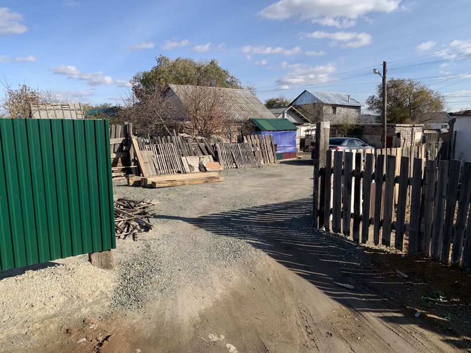 Продам участок в поселке Майкаин золото