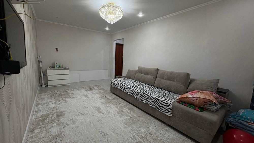 Продажа 1-комнатной квартиры, в районе КСК!