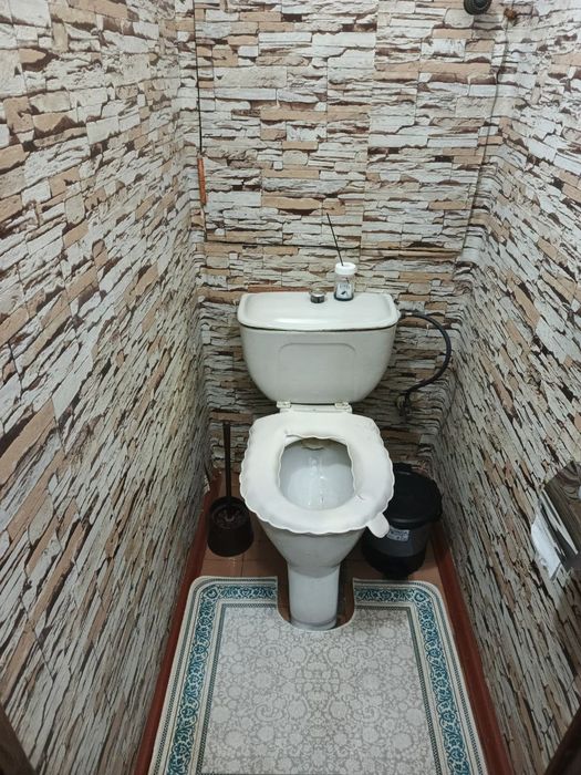 2 xonali uy sotiladi