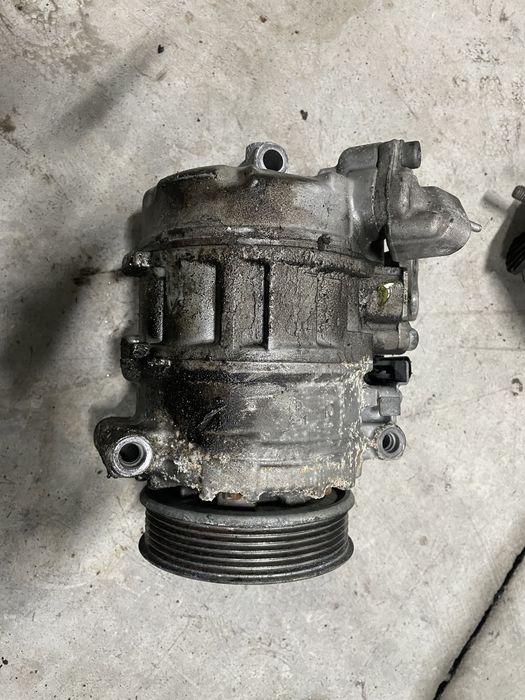 Compresor AC BMW seria E - seria 3 5 6 7 x5 x6 benzina diesel