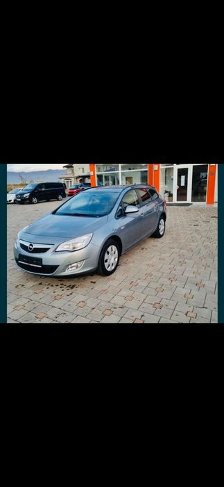 Vand Opel Astra j7 Sport Tourer!