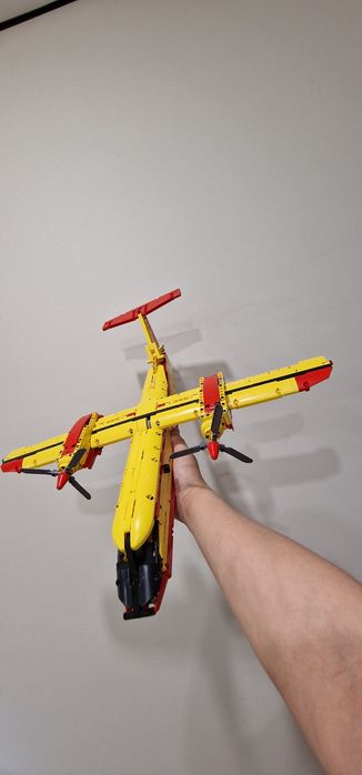 Конструктор Lego Technic 45152 пожарный самолёт