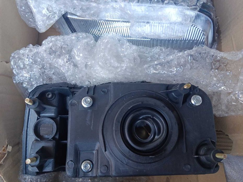 Продам фары для Daewoo Tico
