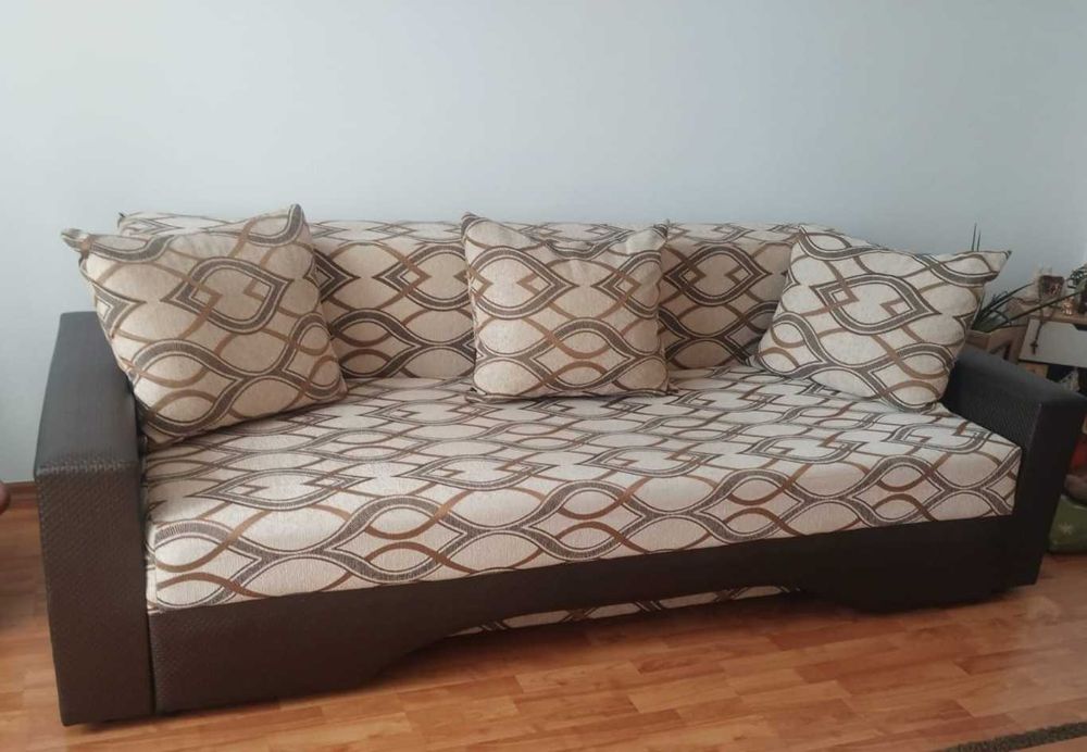 Canapea extensibila noua