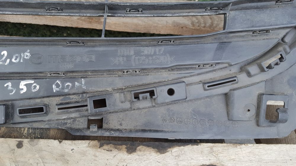 Grila fata mazda cx-3 2014