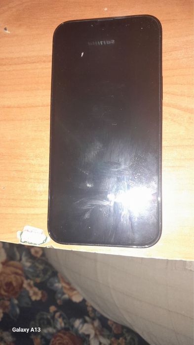 Продаеться Iphone