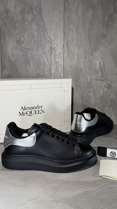 Alexander McQueen autentici