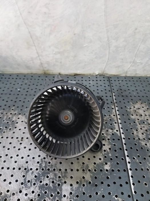 Aeroterma ventilator habitaclu renault captur 1 h5 j5 5p3730000 5p373eq16 5r5833500