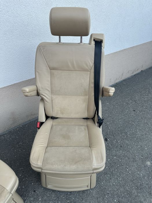Scaune VW Multivan T5 T6 individuale
