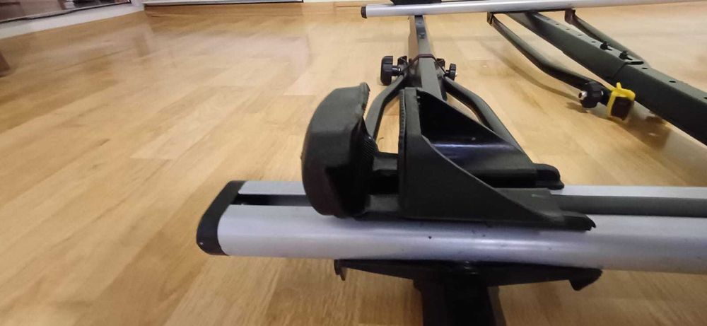 Bare transversale portbagaj universale și 3 suporti de biciclete