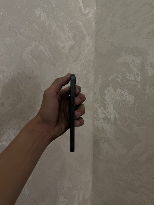 Iphone 13 в идеальном состоянии