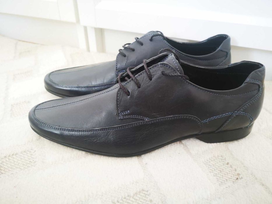 Елегантни нови обувки от естествена кожа 43-ти номер