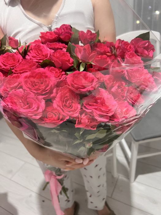 15шт кустовых роз. Сегодня собирали, свежие цветы