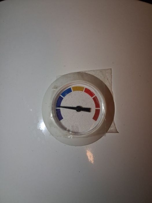 ROYAL suv isitgich , Ariston