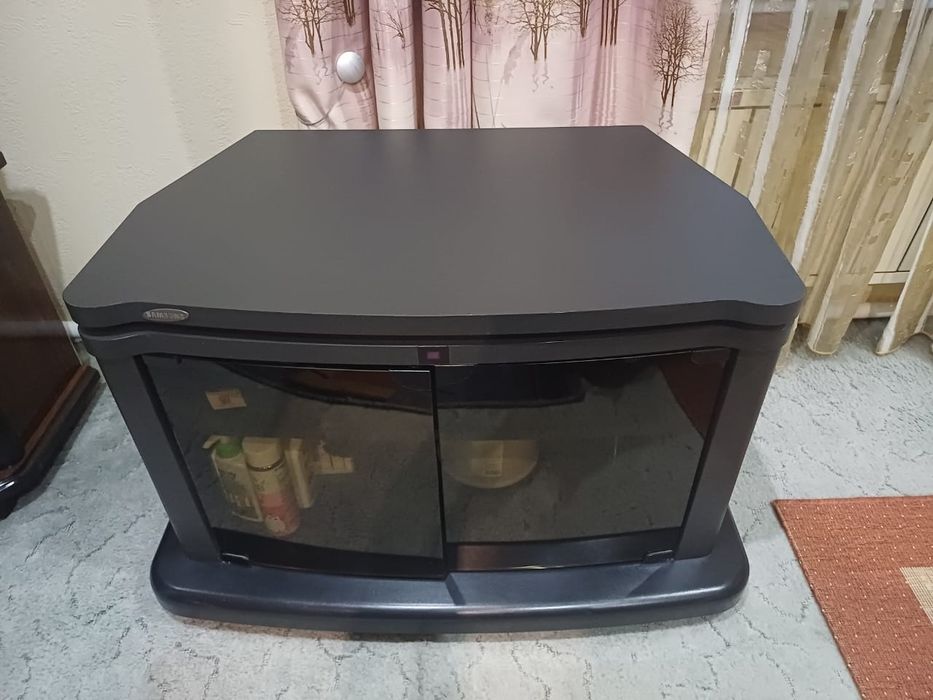 Тумба под телевизор