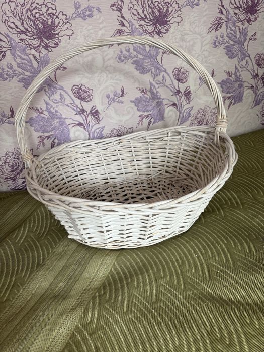 Продам коржыны в идеальном состоянии