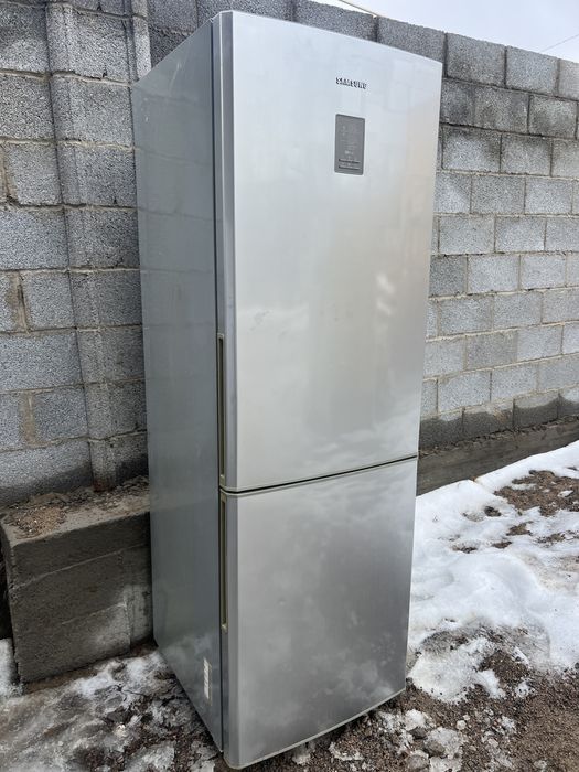 Холодильник Гарантия Доставка есть