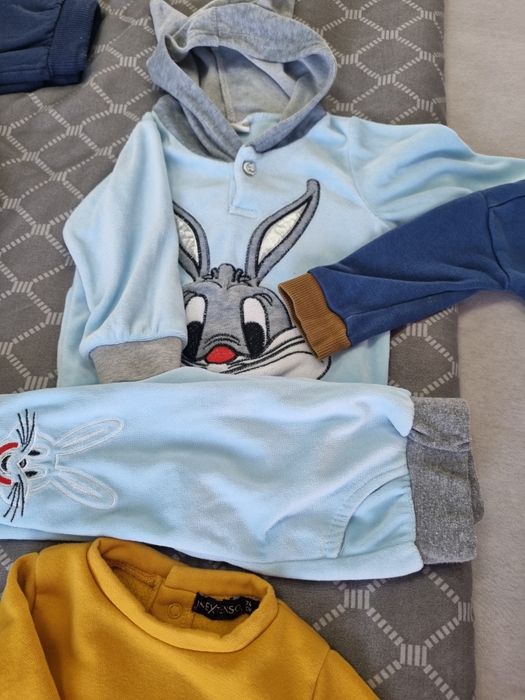 Lot 9 compleuri bebe,mar 80 ,in stare buna si f buna