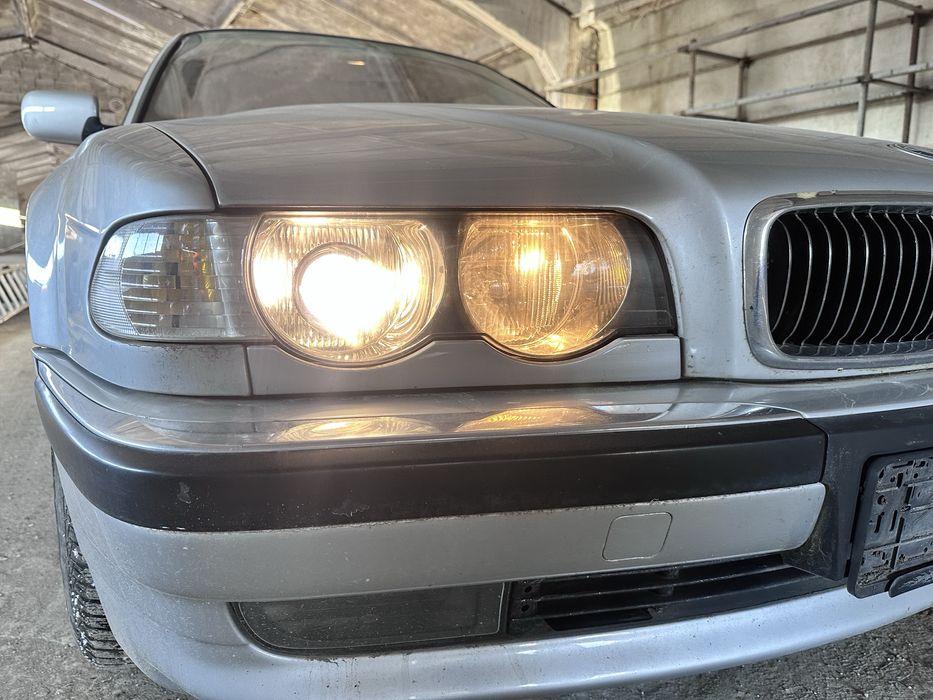 Бмв е38 2.8i на части!