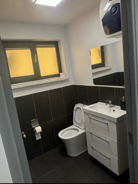 Spatiu comercial de închiriat