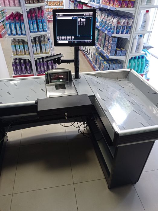 Касов модул 2.10м /нов/ - оборудван