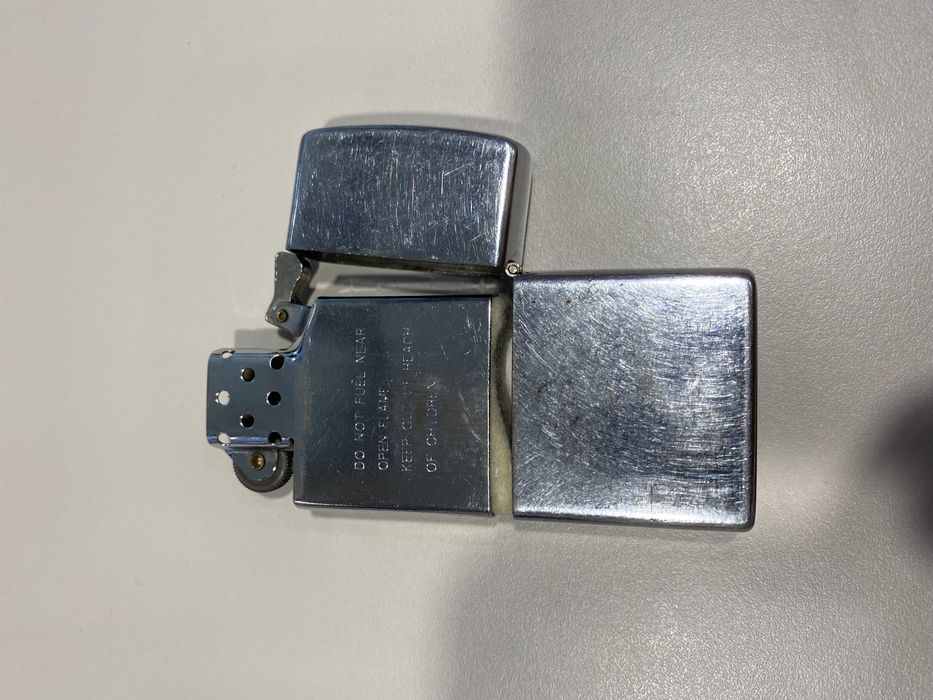 Зажигалка Zippo