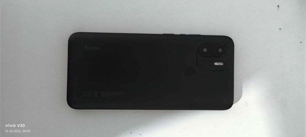 ПРОДАЕТСЯ Redmi A1+ в хорошем состоянии