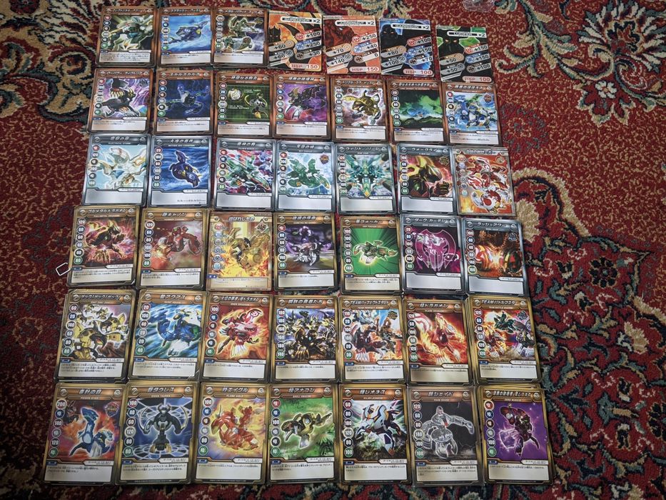 Продам бакуган из старых сезонов