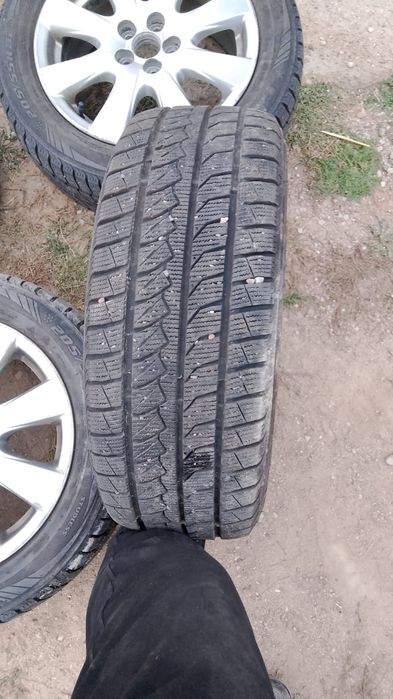 Продам шины и дискы R16 205/55