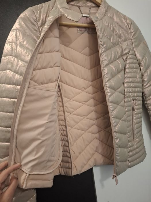 Красиво Яке Guess XS