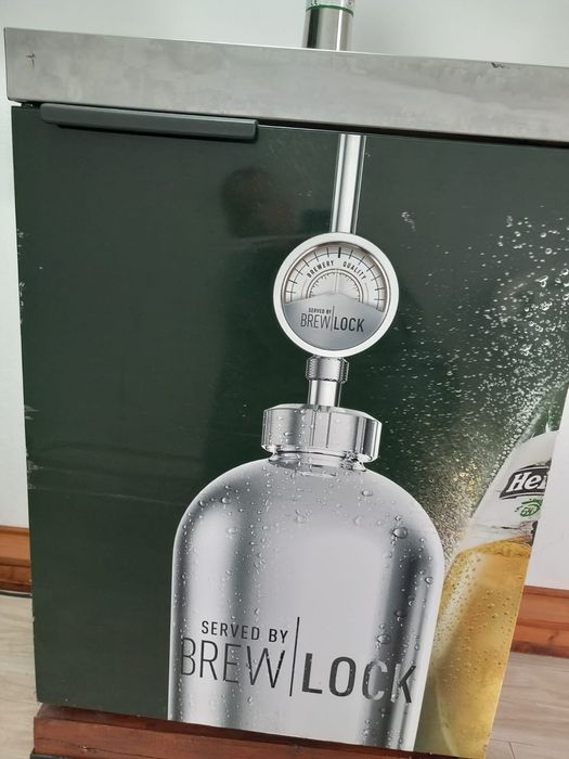 Dozator de bere+bonus un butoi de bere