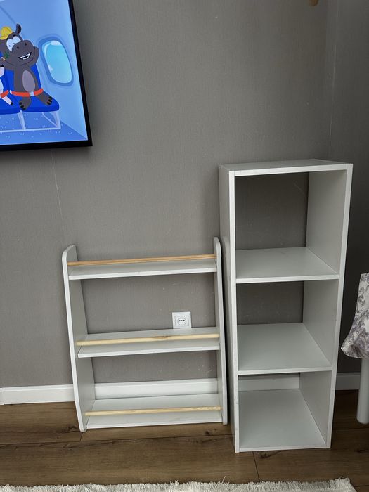 Детский книжный стеллаж