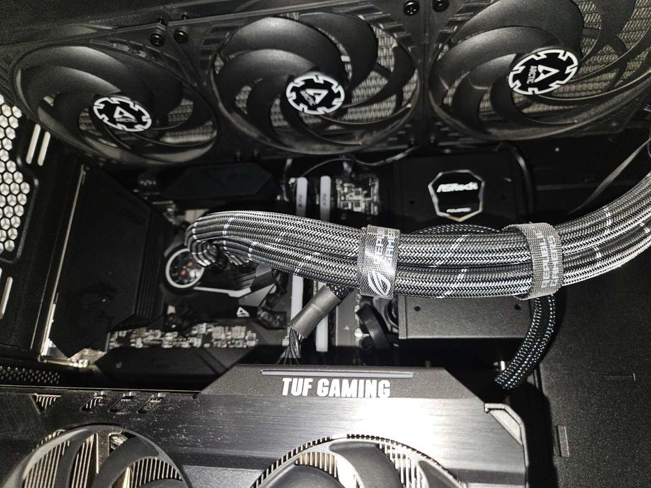 Геймърски компютър!