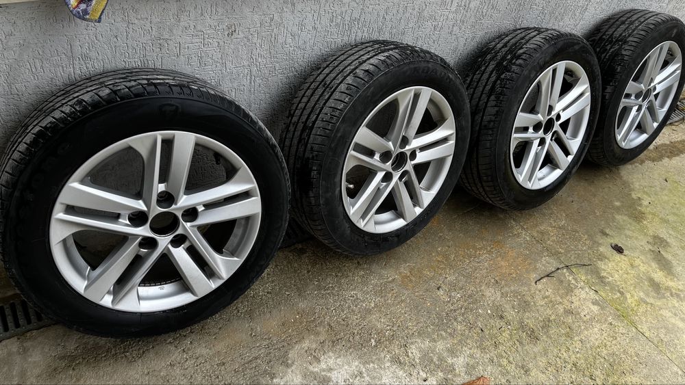 Toyota Corolla TS 1.2T 2019 Executive