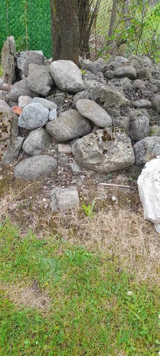 Големи речни камъни