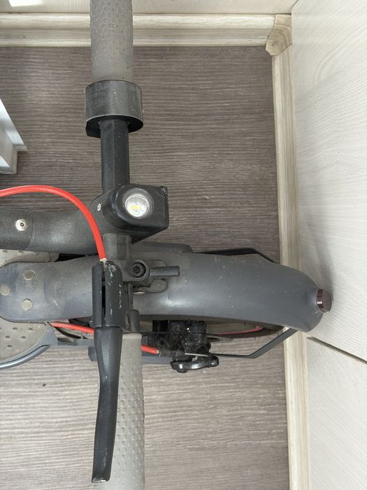 Электро самокат почти новый