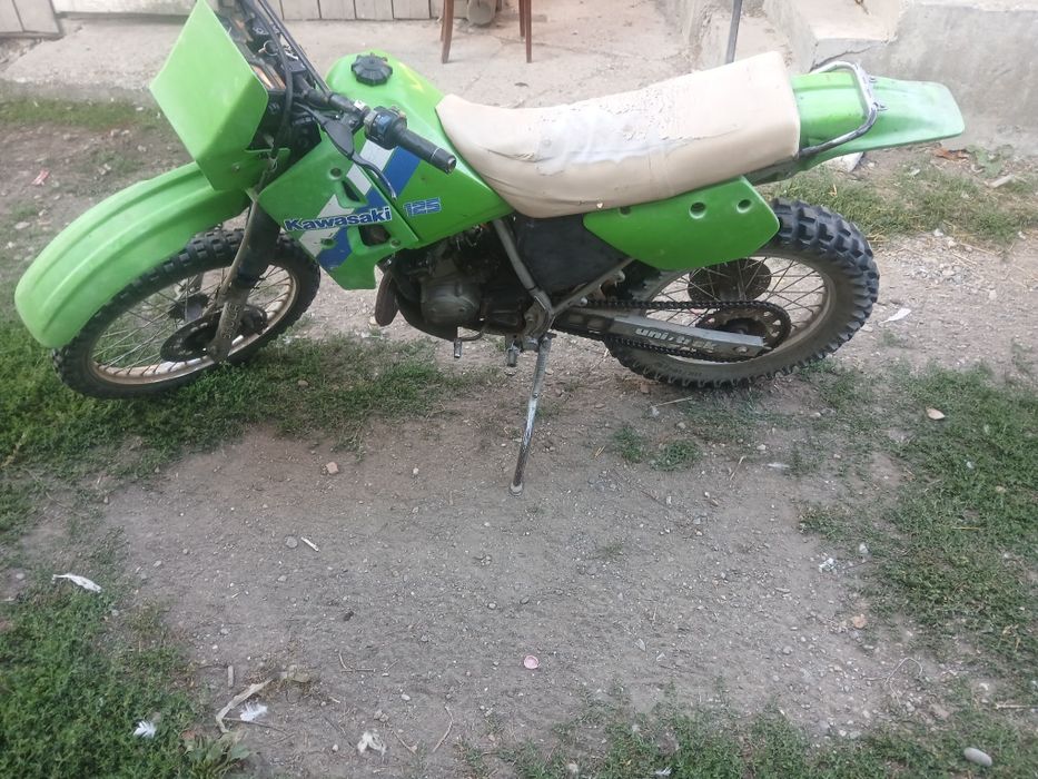 Vând cross 125 2t